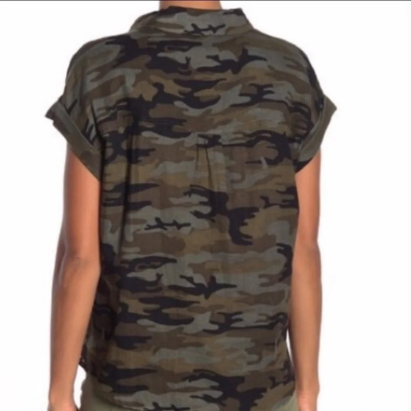 *NWT* Sanctuary Camo Tie Top - Picture 2 of 6